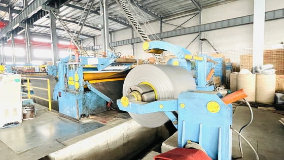 Koudgewalste Staalplaat die Machine 2200mm scheuren Wilder Metal Slitter