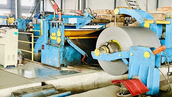 50Hz de automatische Staalplaat die Machine scheuren met stabiel verzendt