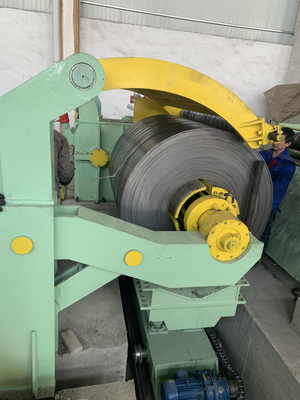MAZS- (0,3-2) × 1300 mm metalen spoelsnijder voor materiaal van spoelen: koolstofstaal, roestvrij staal, gegalvaniseerde plaat enzovoort