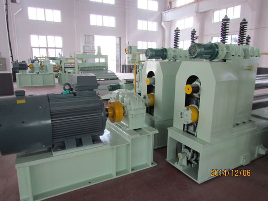 0.33x1600mm Staalstrook die Regelbare Machine 100m/min scheuren