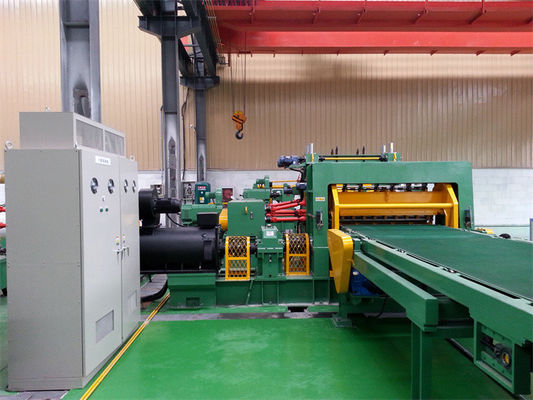 1.06.0mm Midden Dik die Bladmetaal aan Lengtemachine wordt gesneden