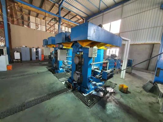 doctorandus in de letteren Φ250 × 500 Staal koudwalserij met hydraulische uitbreidingscilinder die wordt uitgerust voor Coiler